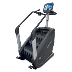 Life Fitness PowerMill Climber Discover SE – Delivery Europe